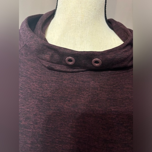Athleta Pullover Hoodie Burgundy Womens Small Thumb Holes No Drawstring Athletic - Picture 2 of 14